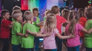 «Minidisco para niños: Diversión asegurada para los más pequeños»